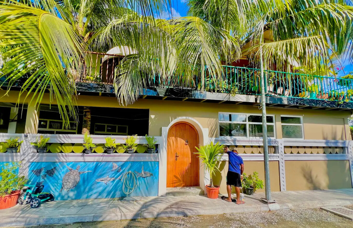 Koimala Hotels & Inns, accommodation on Maamigili