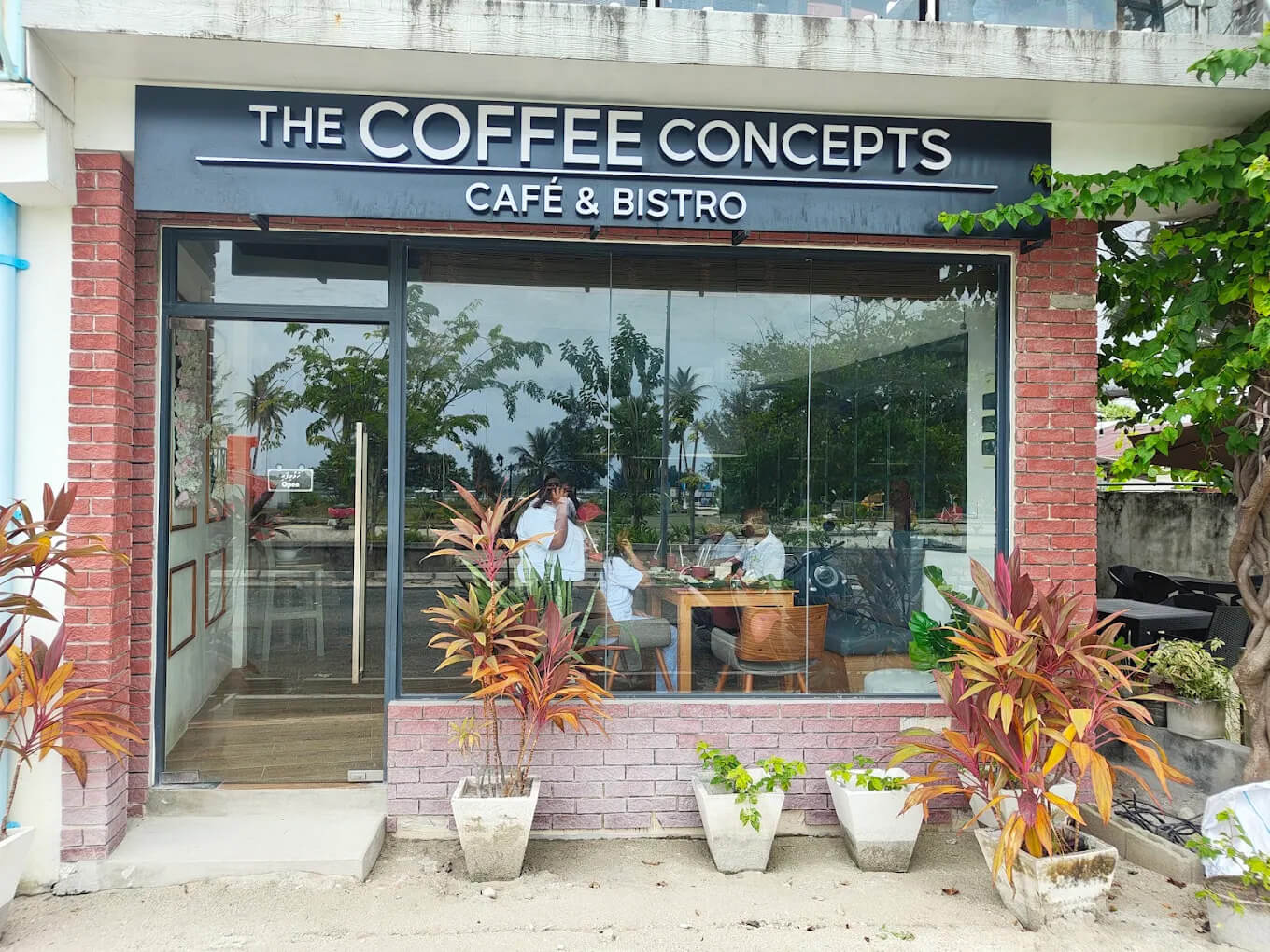 The Coffee Concepts on Maamigili
